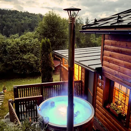Horska 3 Skalky So Saunou A Jacuzzi Kadou 샬레