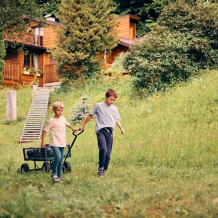 Horska 3 Skalky So Saunou A Jacuzzi Kadou *