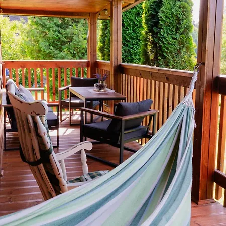 Horska 3 Skalky So Saunou A Jacuzzi Kadou Chalet Smizany