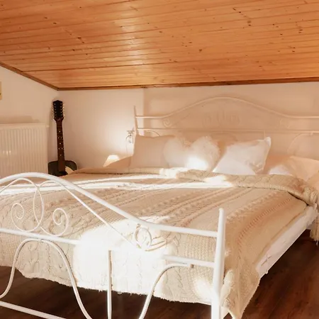 Horská 3 Skalky So Saunou A Jacuzzi Kaďou Chalé