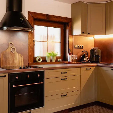 Chalet Horska 3 Skalky So Saunou A Jacuzzi Kadou