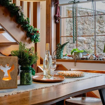 Horska 3 Skalky So Saunou A Jacuzzi Kadou Alpesi faház *