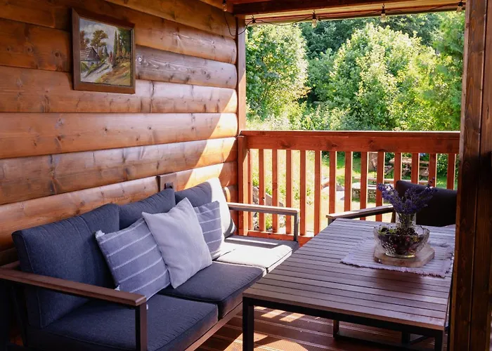 Alpstuga Horska 3 Skalky So Saunou A Jacuzzi Kadou Smižany