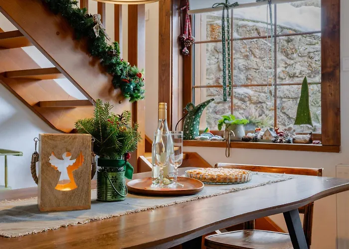 Horska 3 Skalky So Saunou A Jacuzzi Kadou Alpstuga *