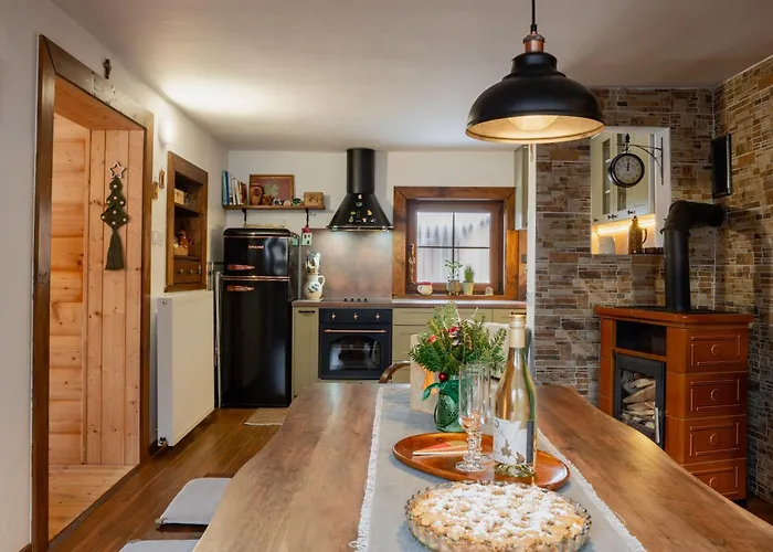 Horska 3 Skalky So Saunou A Jacuzzi Kadou *