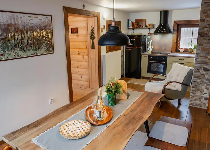 Horska 3 Skalky So Saunou A Jacuzzi Kadou Alpstuga