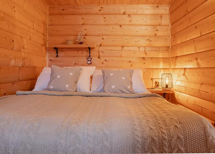 Horska 3 Skalky So Saunou A Jacuzzi Kadou *